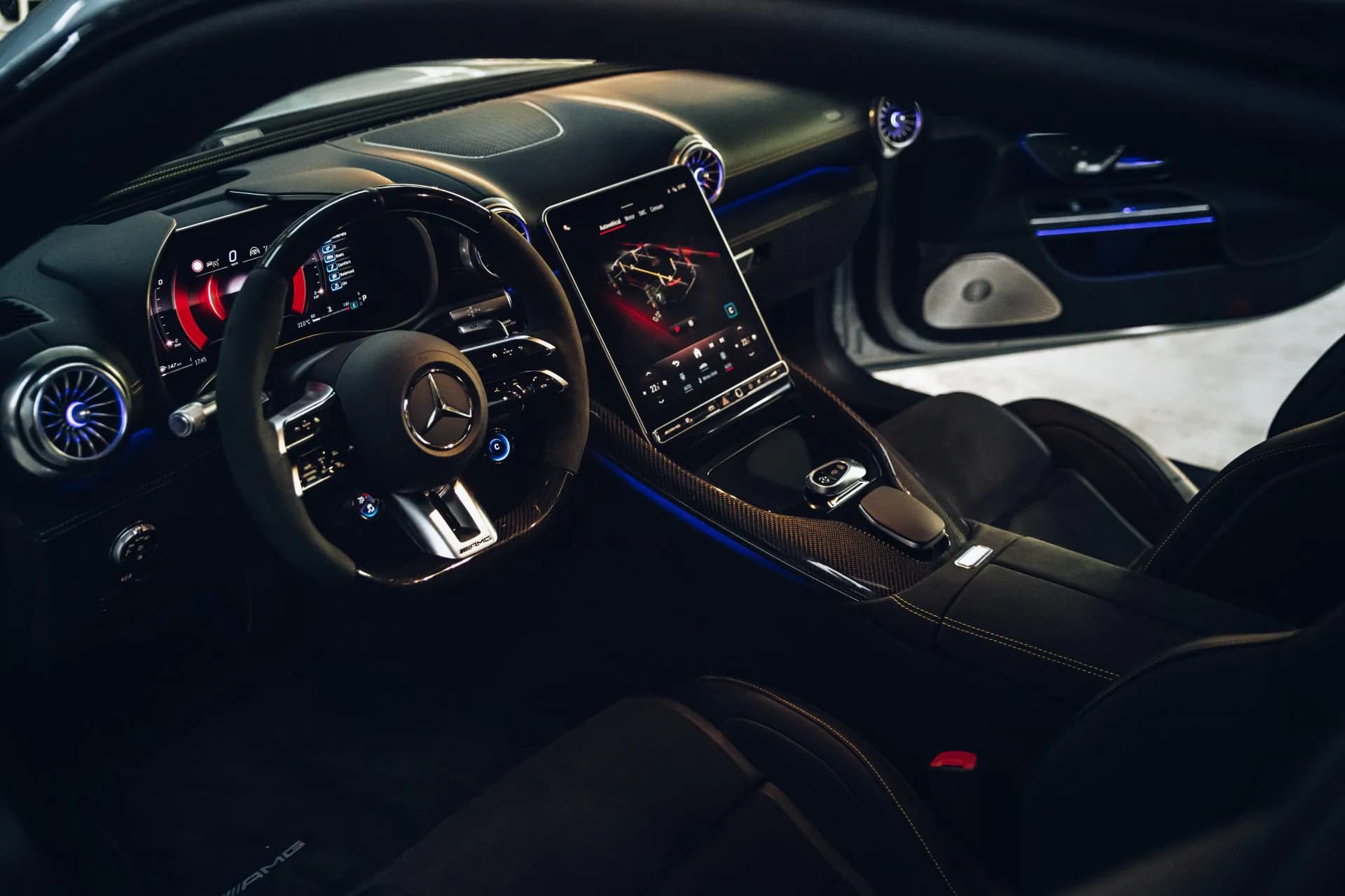 Mercedes-Benz AMG GT63 Coupe 4Matic+ — imaginea 27