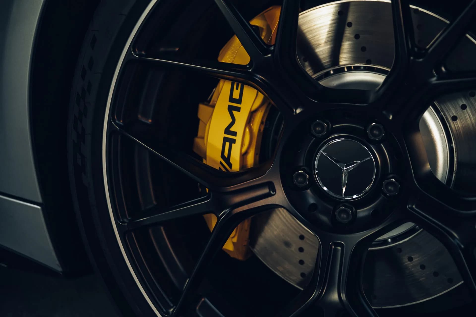 Mercedes-Benz AMG GT63 Coupe 4Matic+ — imaginea 36