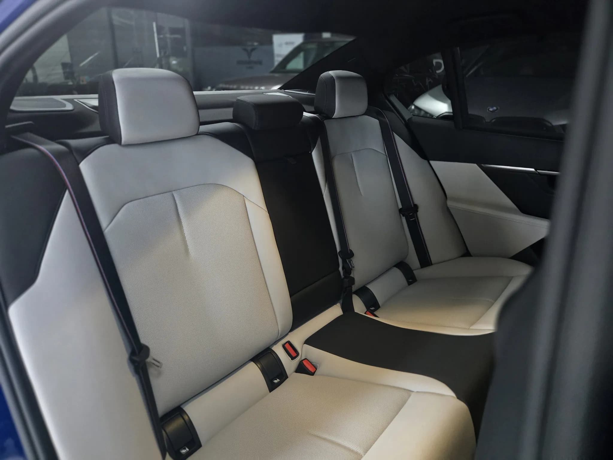 BMW M5 Limousine — imaginea 21