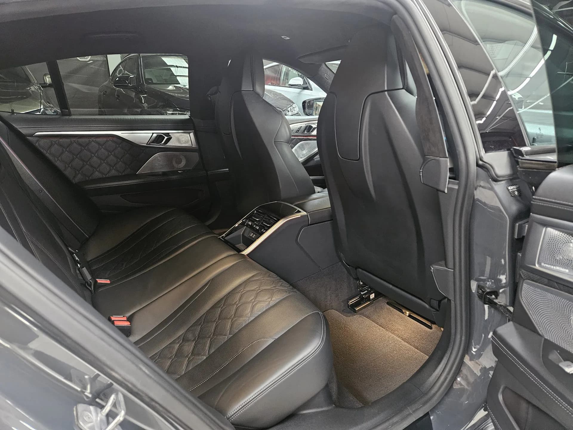 BMW M8 AT — imaginea 16