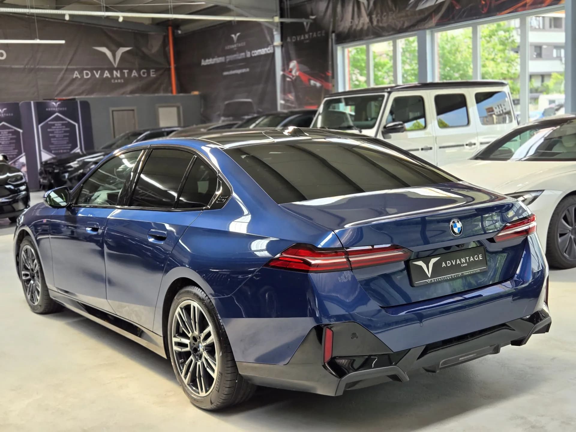 BMW Seria 5 520d xDrive — imaginea 16