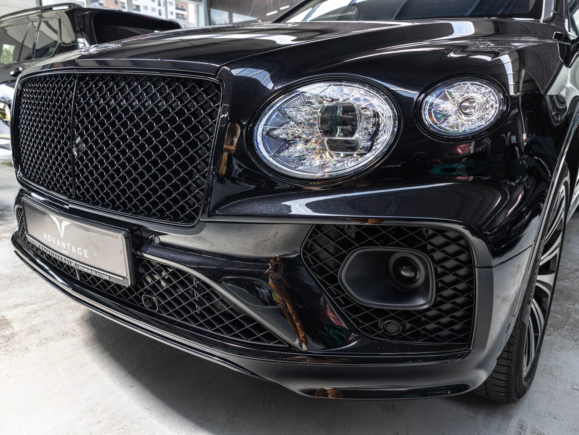 Bentley Bentayga — imaginea 23