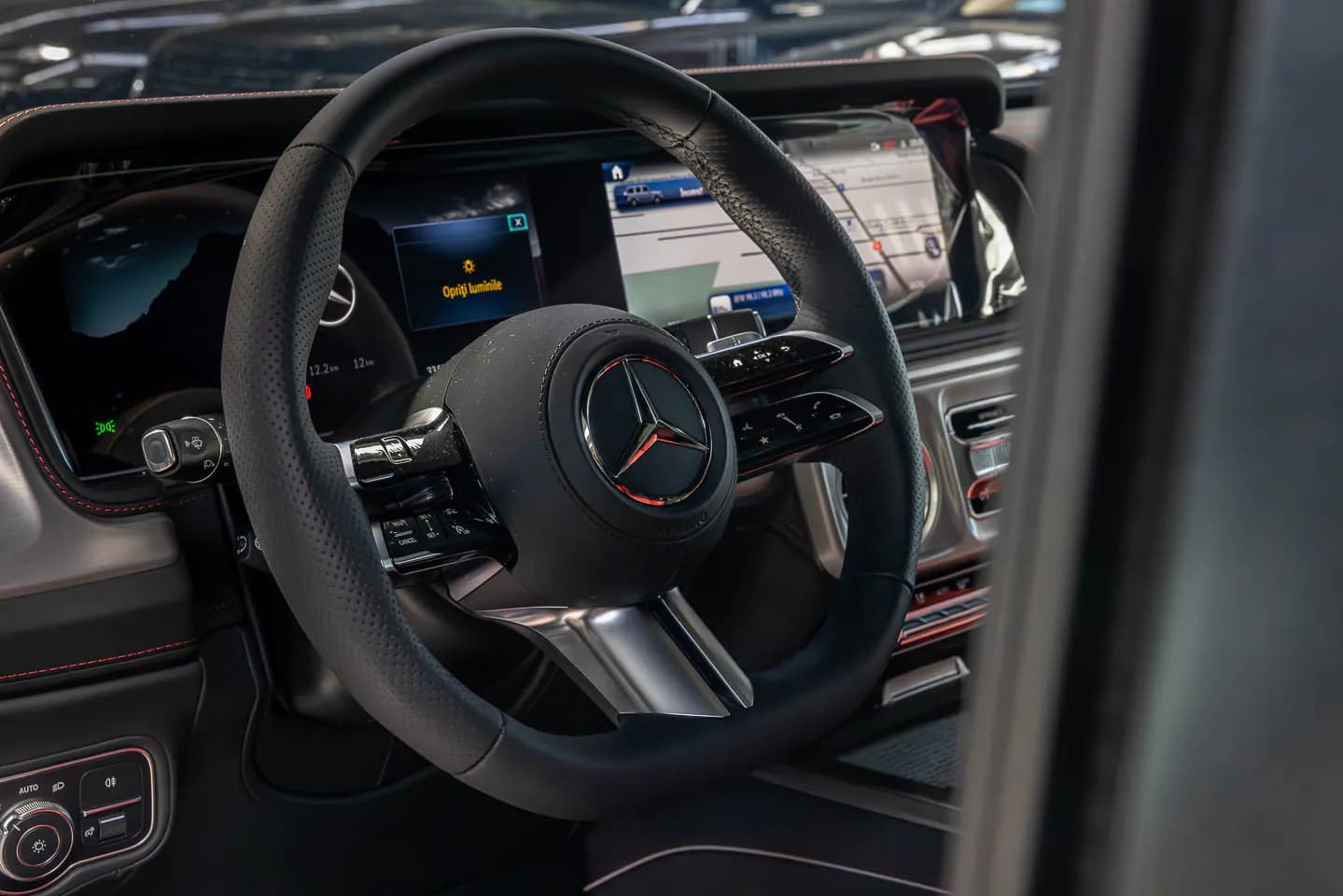 Mercedes-Benz G450 AMG-Paket — imaginea 9