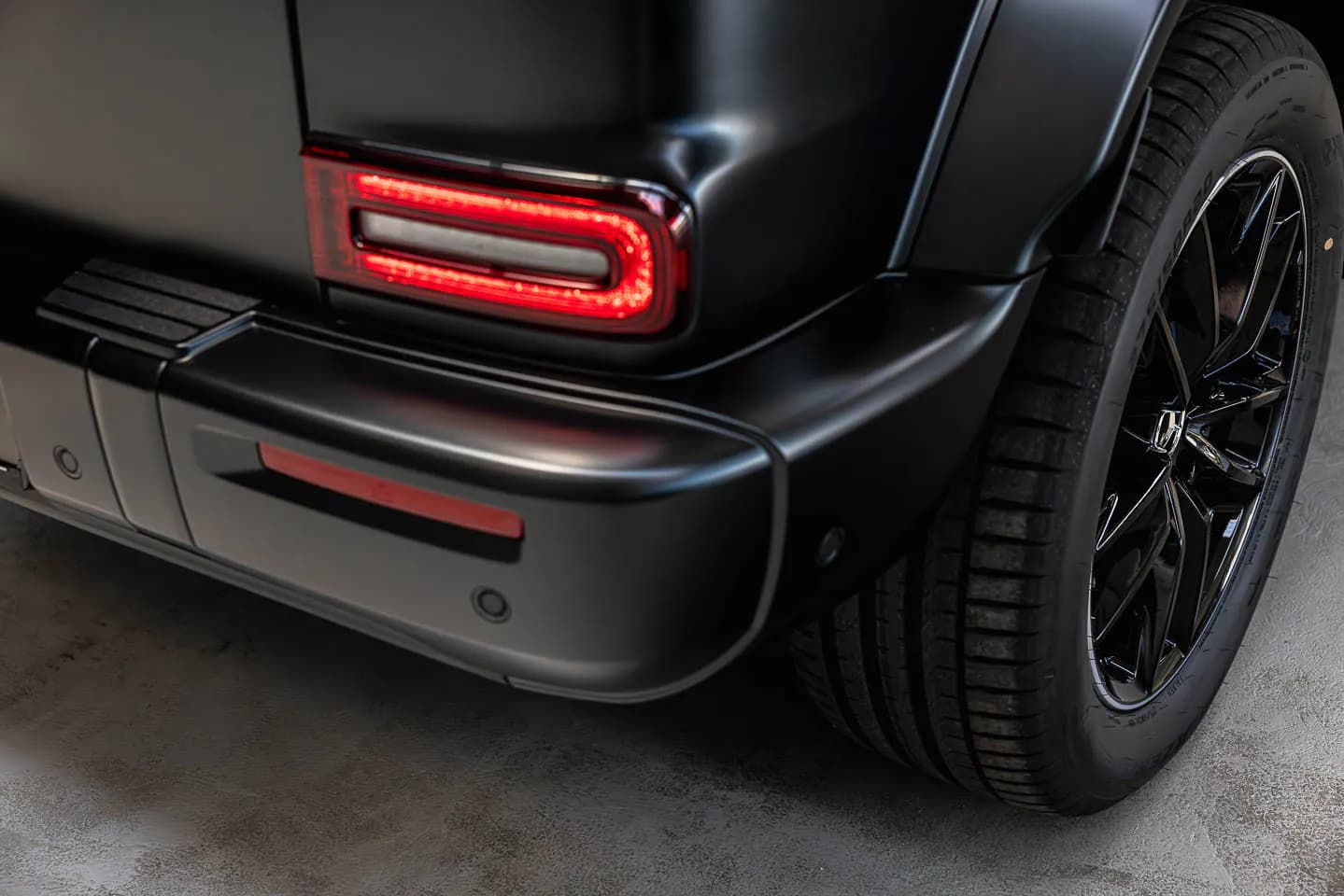 Mercedes-Benz G450 AMG-Paket — imaginea 21
