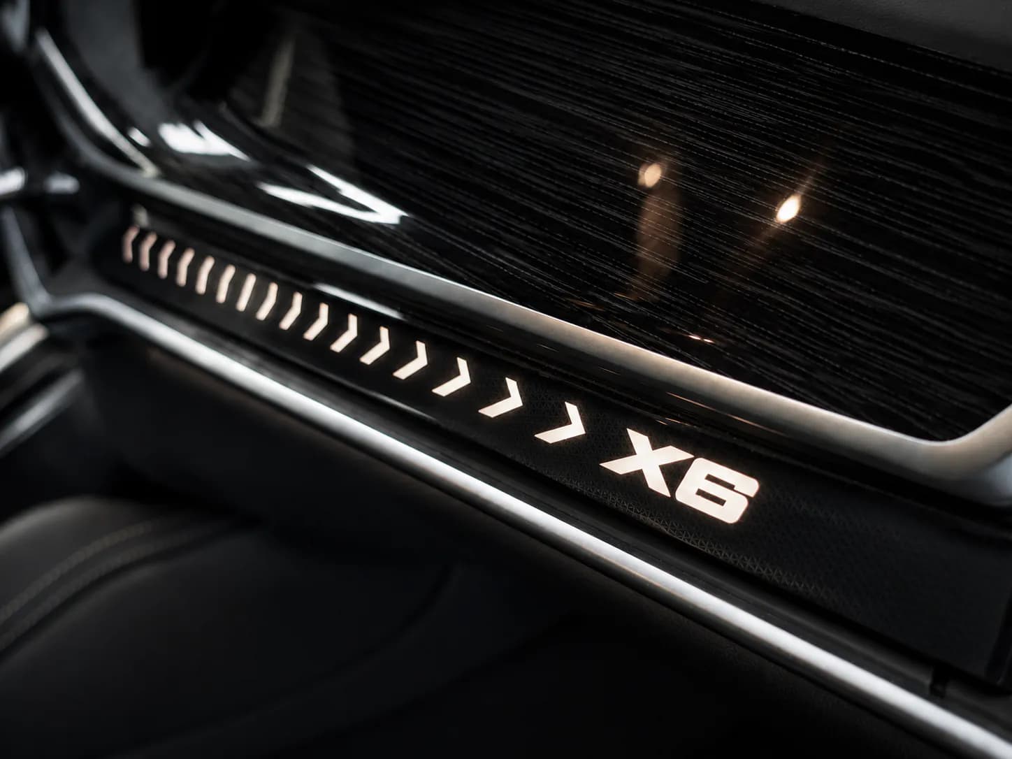 BMW X6 xDrive40i M Sport — imaginea 16