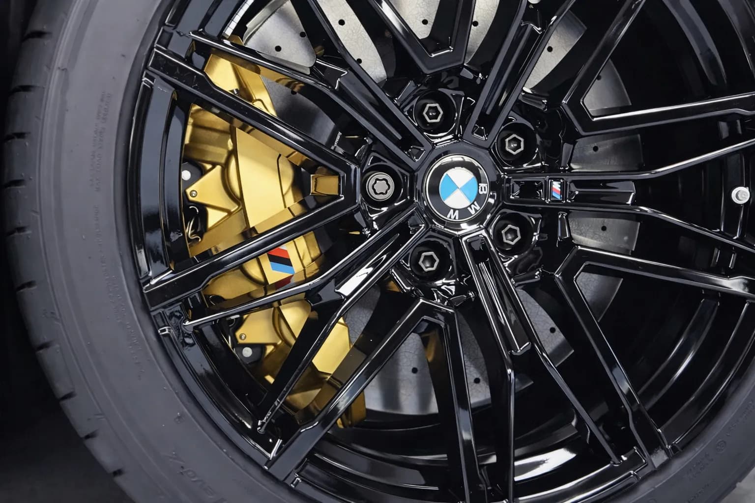 BMW M5 Sedan — imaginea 27