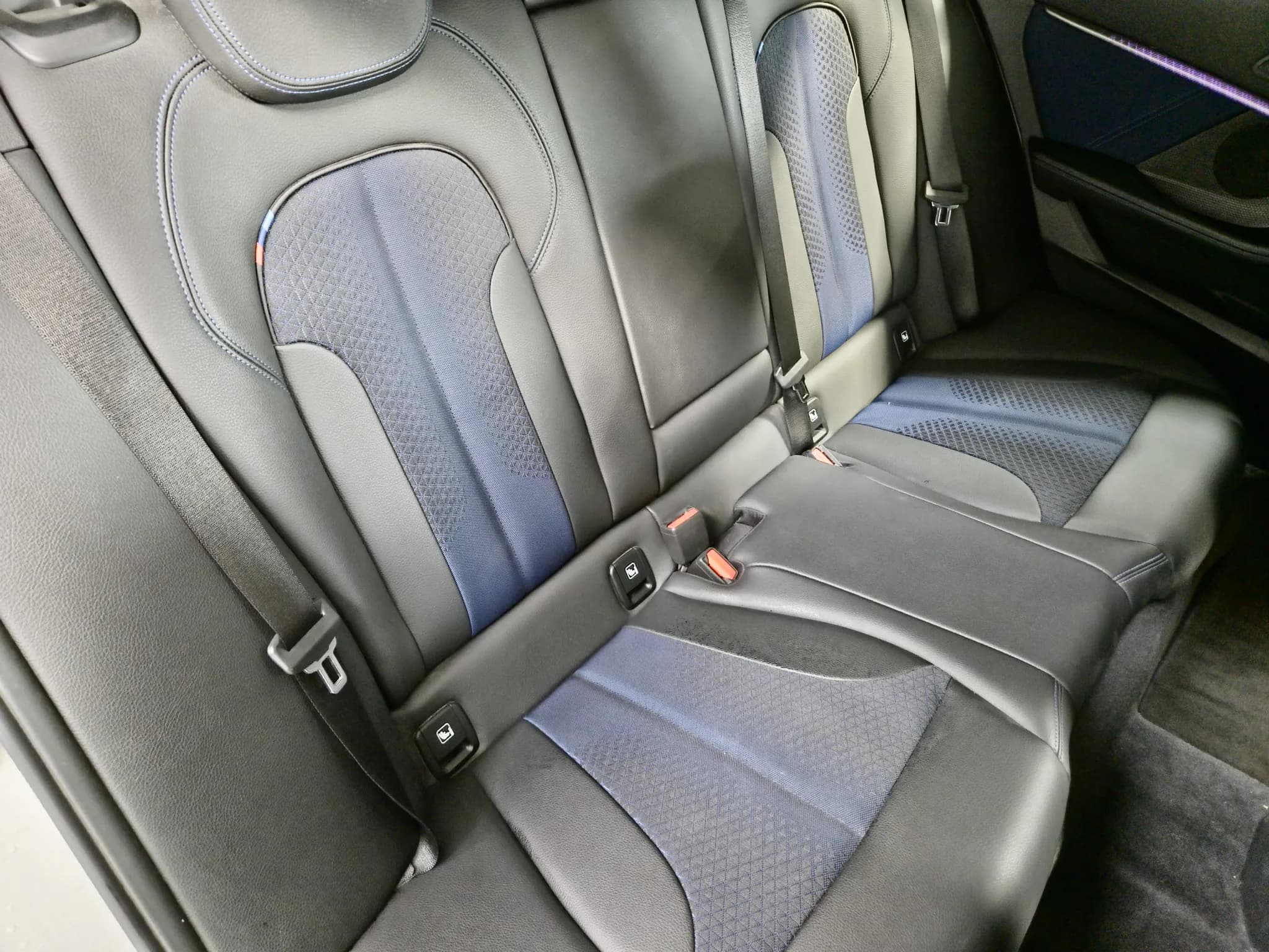 BMW 120i M-Sport — imaginea 15