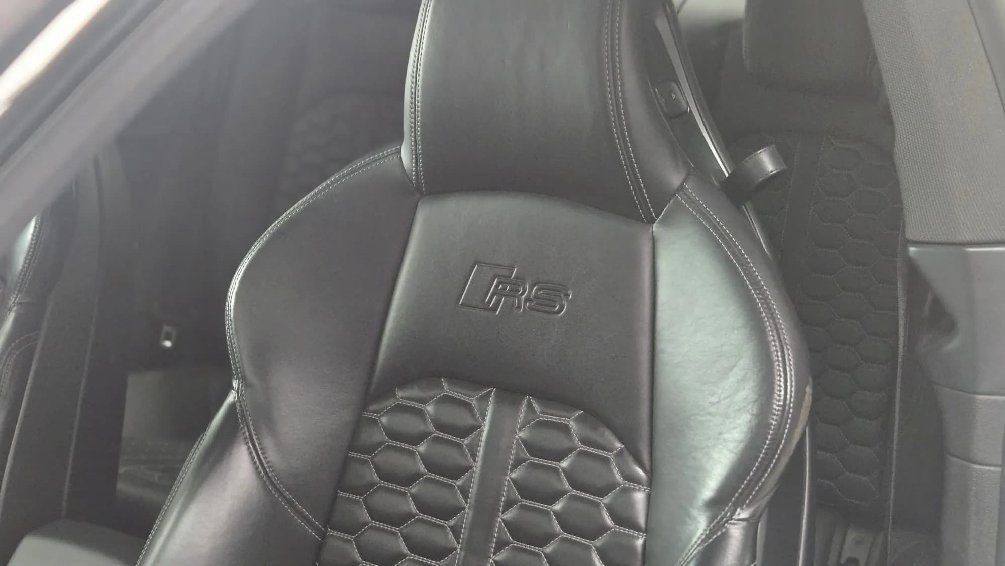 Audi RS5 Coupe 2.9 TFSI Quattro — imaginea 13