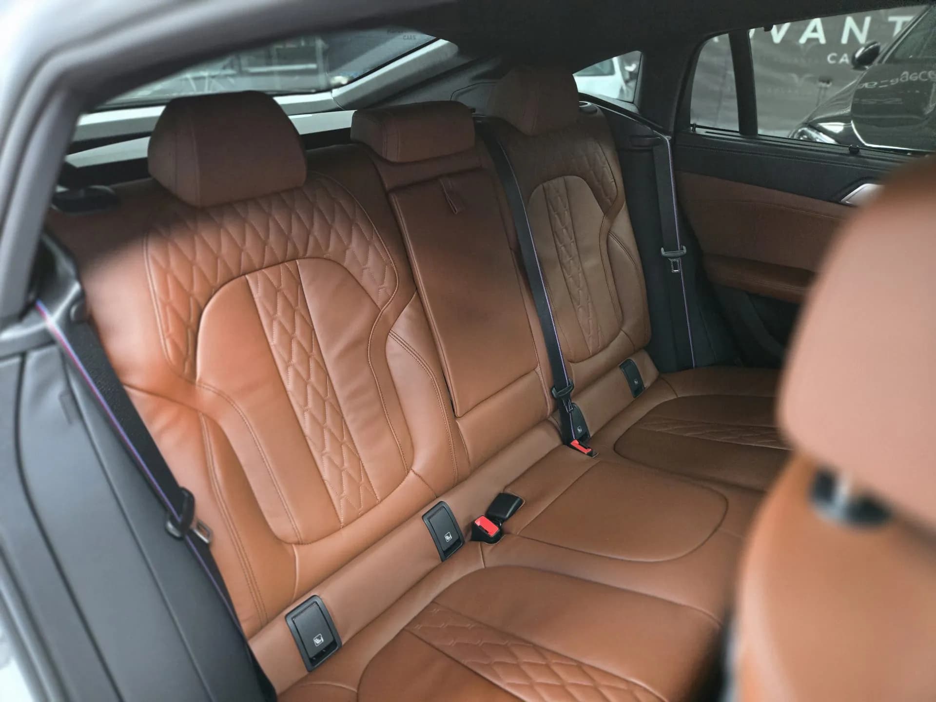 BMW X6 40d M-Sport Pro — imaginea 13