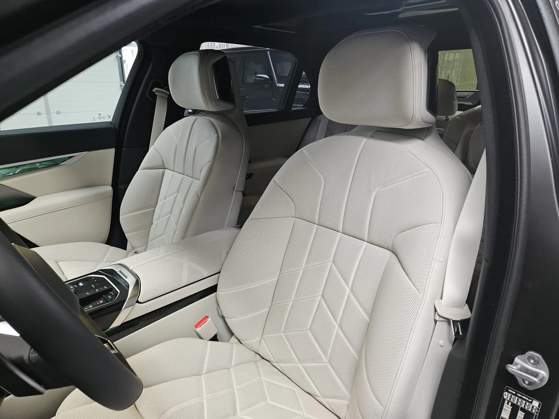BMW 740d M-Sport&Individual — imaginea 15