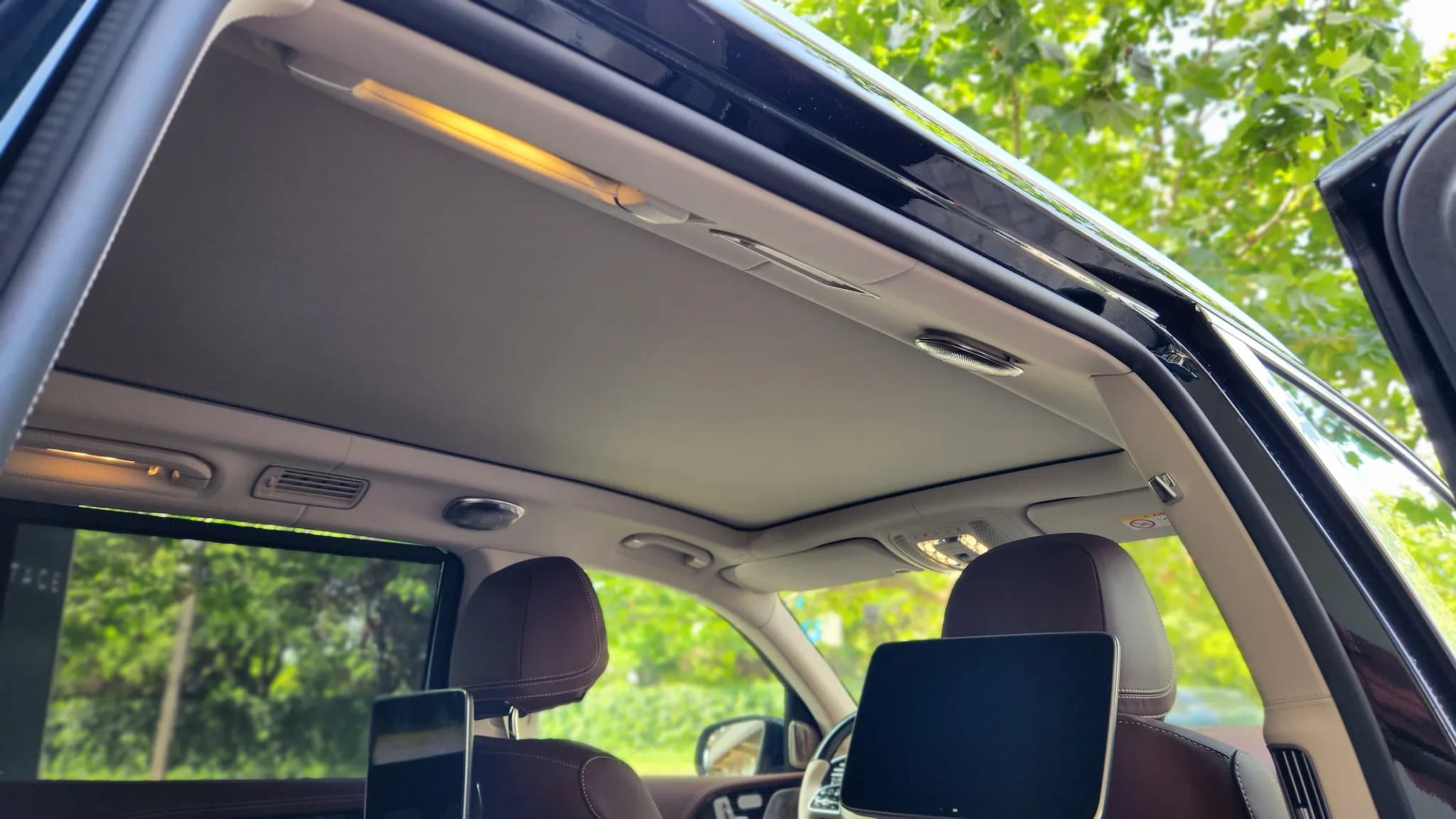 Mercedes-Maybach GLS600 MY 2023 — imaginea 21