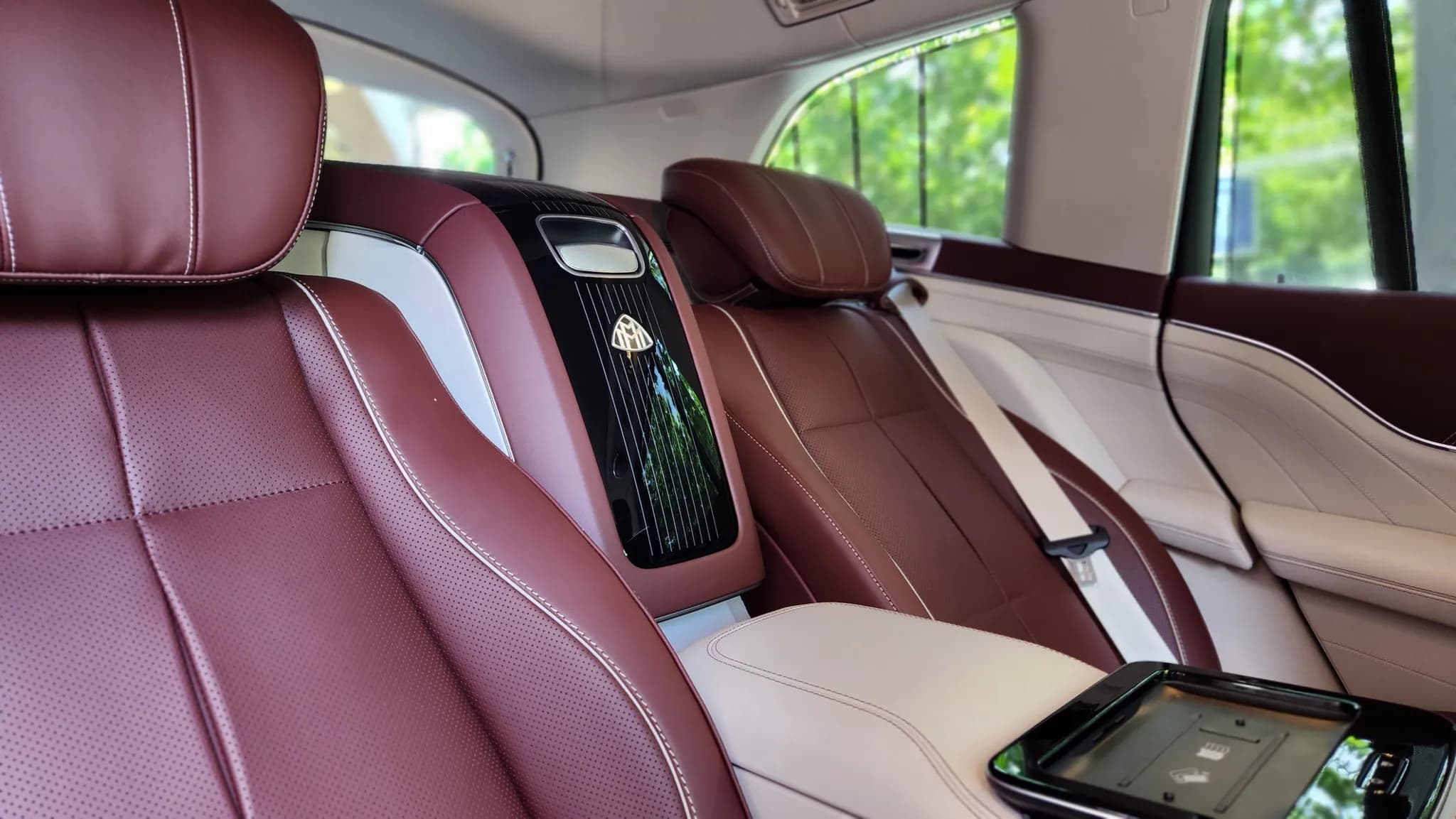 Mercedes-Maybach GLS600 MY 2023 — imaginea 17