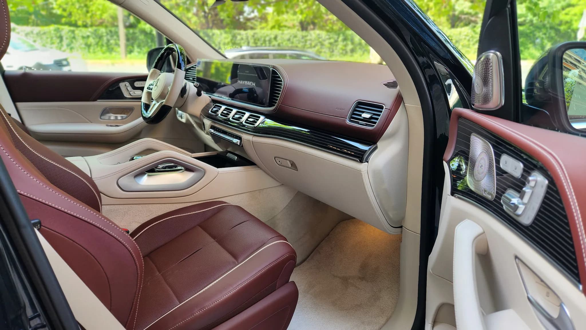 Mercedes-Maybach GLS600 MY 2023 — imaginea 11