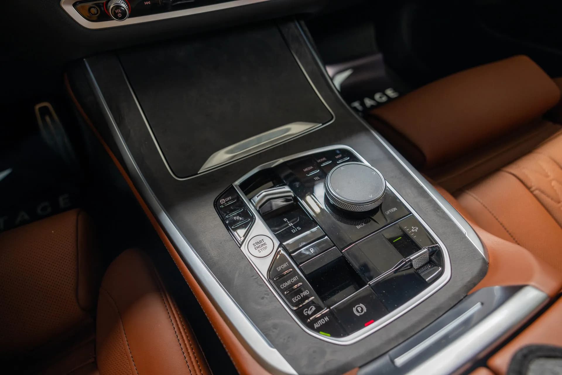 BMW X7 40d xDrive M-Sport — imaginea 36