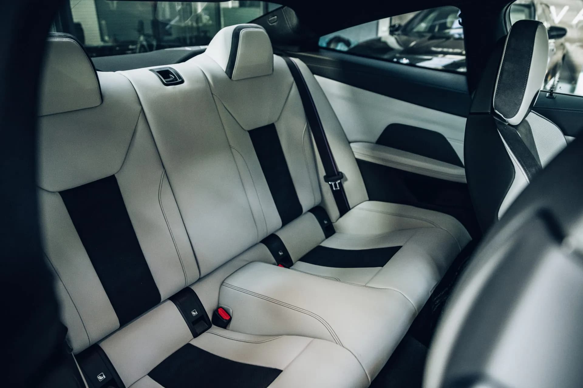 BMW M4 Competition Coupe — imaginea 18