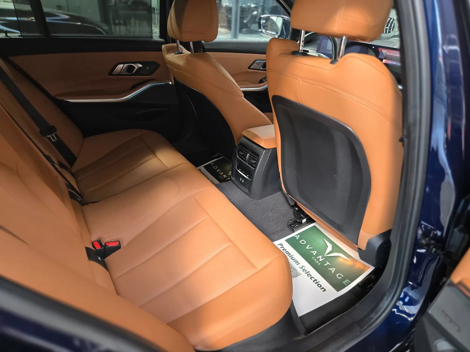 BMW Seria 3 320d xDrive M Sport — imaginea 11