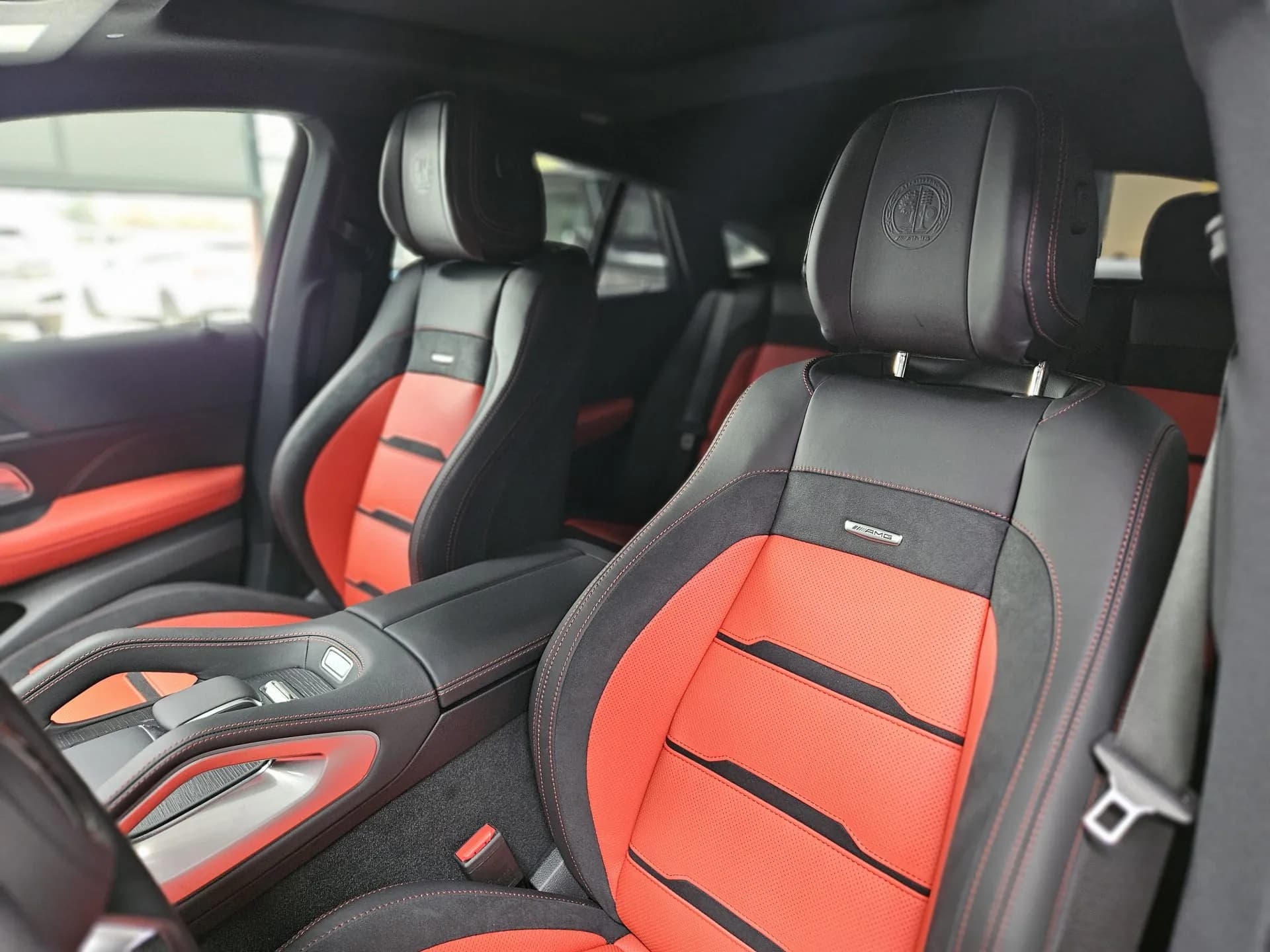Mercedes-Benz GLE 53 AMG 4MATIC — imaginea 17