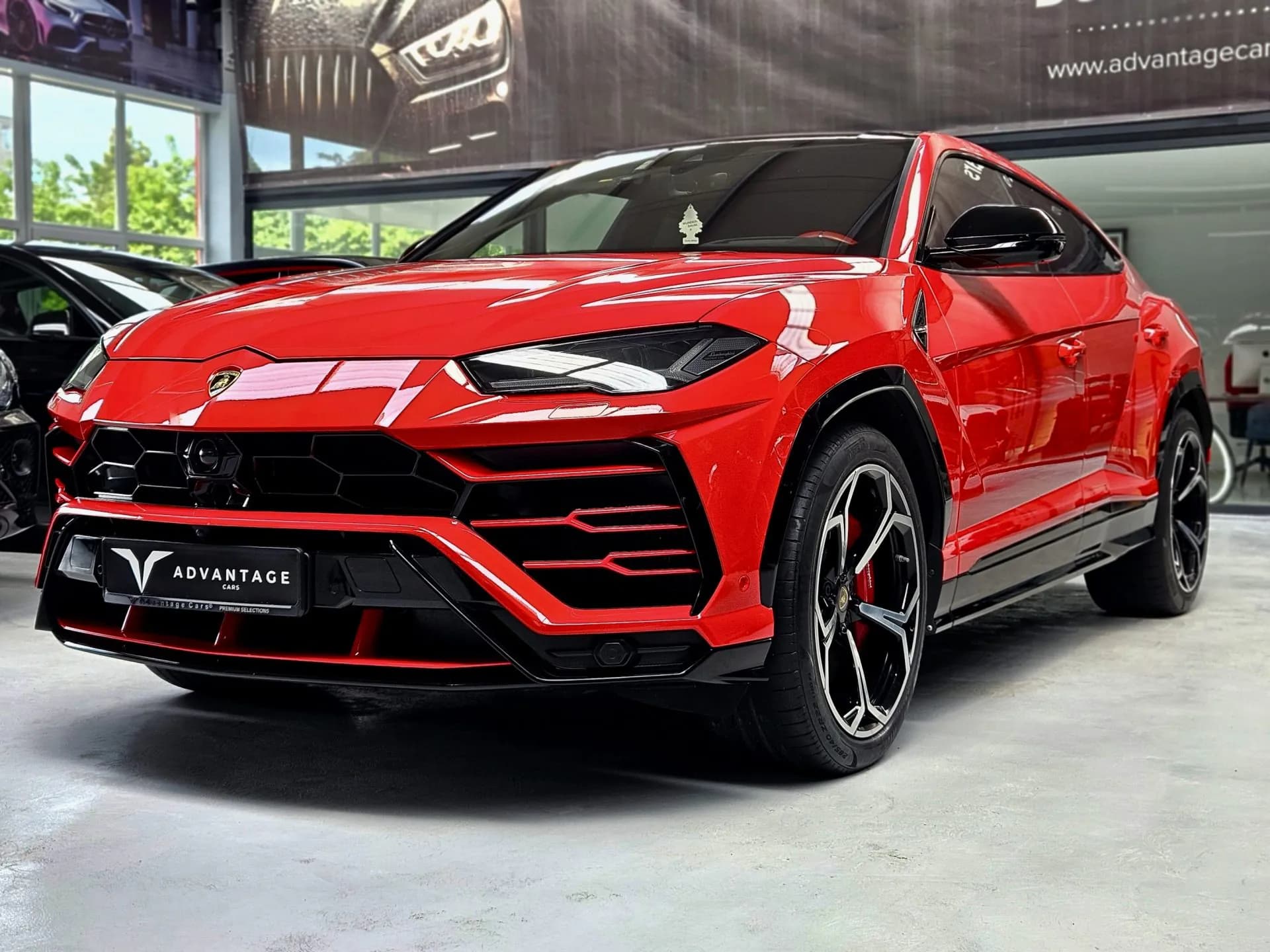 Lamborghini Urus — imaginea 18