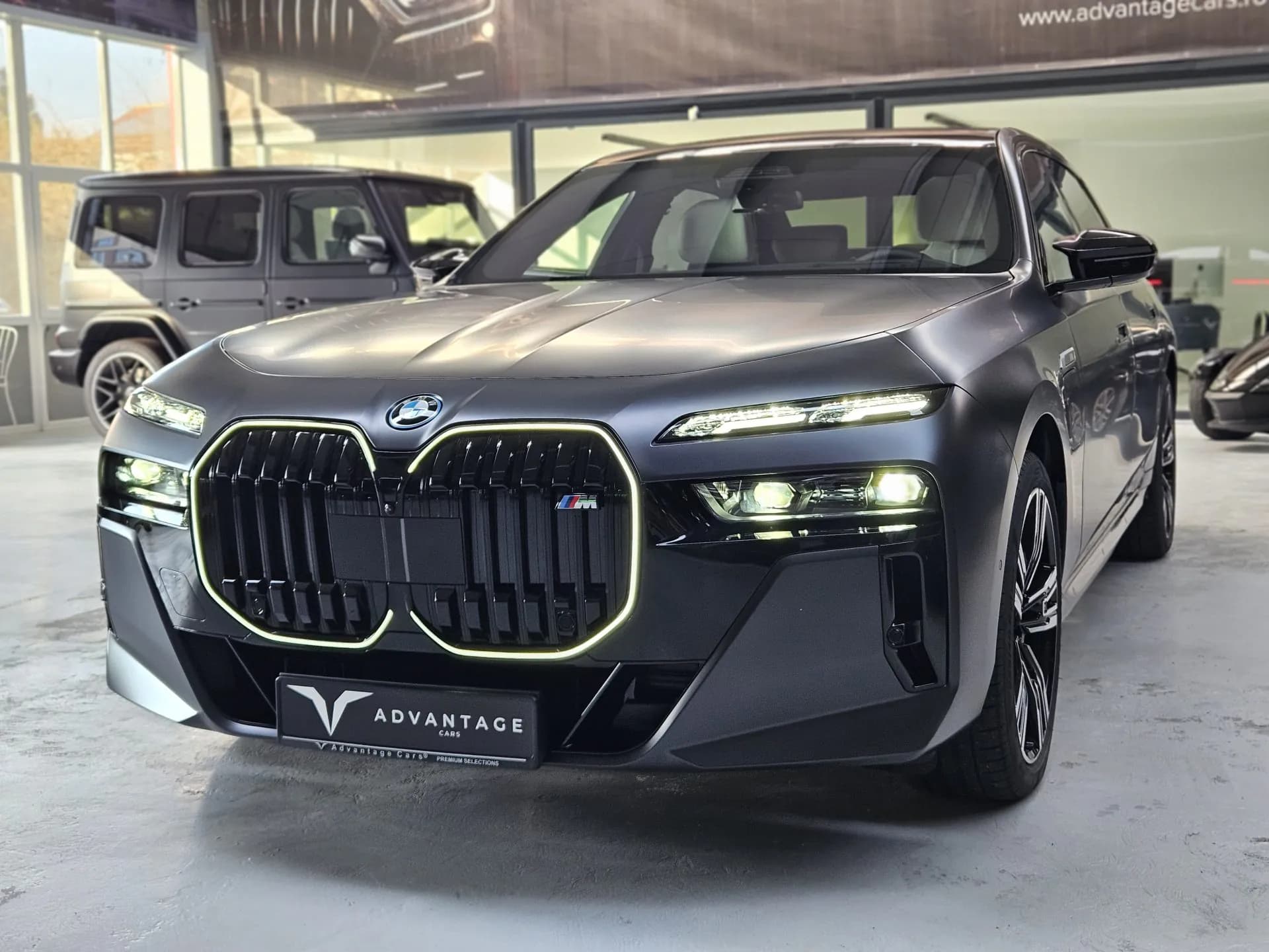 BMW M760e — imaginea 12