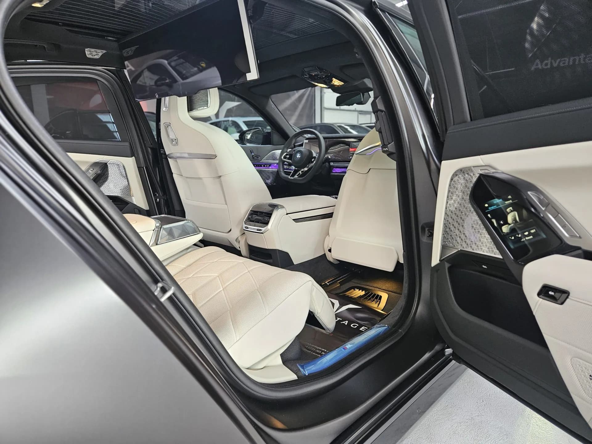 BMW M760e — imaginea 17