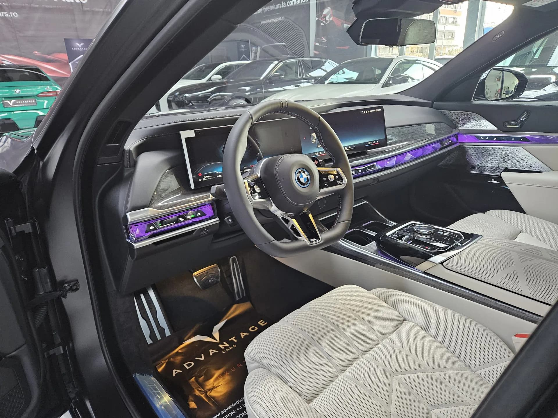 BMW M760e — imaginea 13