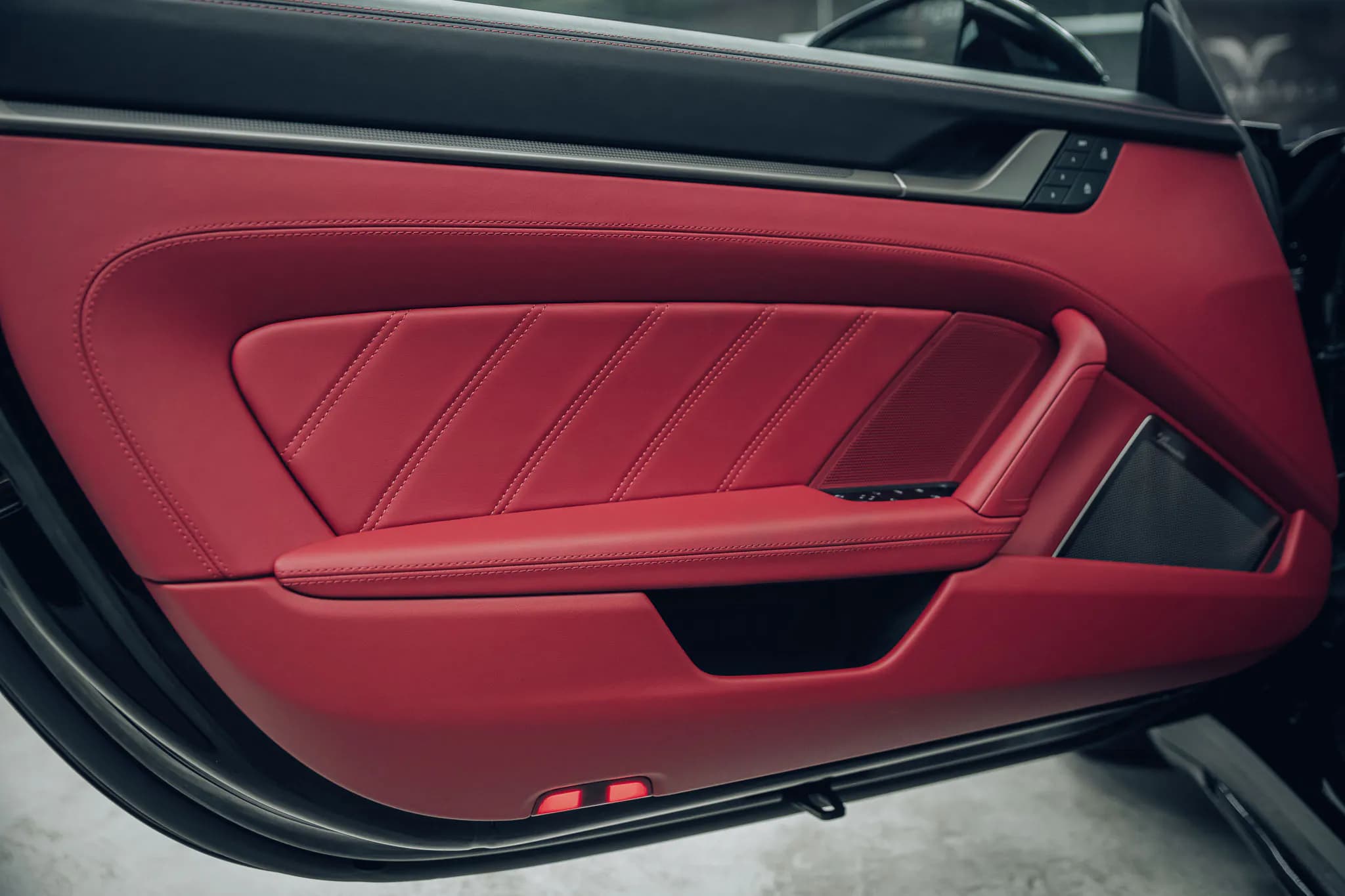 Porsche 992 Turbo S Cabrio — imaginea 31