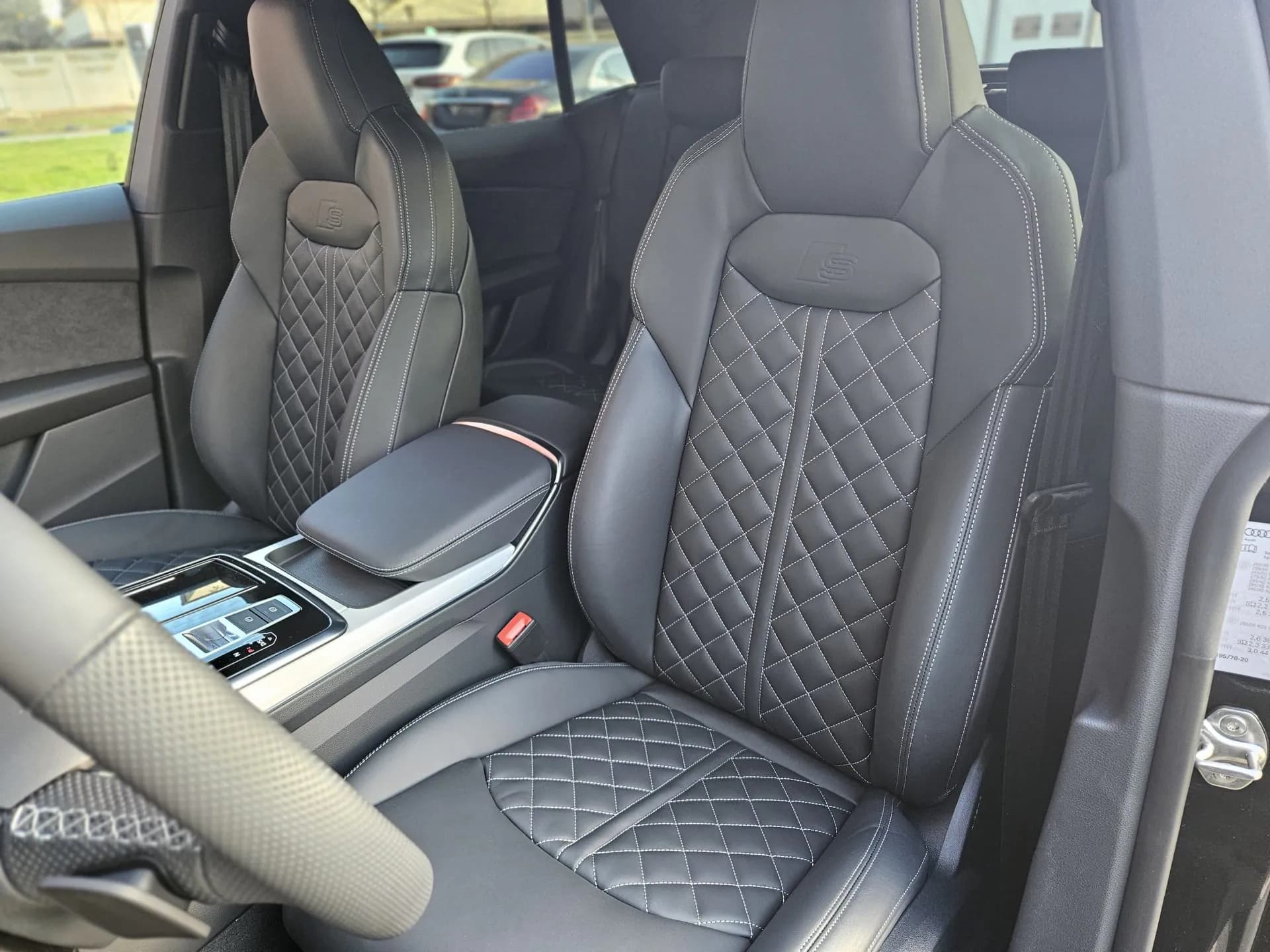 Audi Q8 50TDI S-Line — imaginea 14