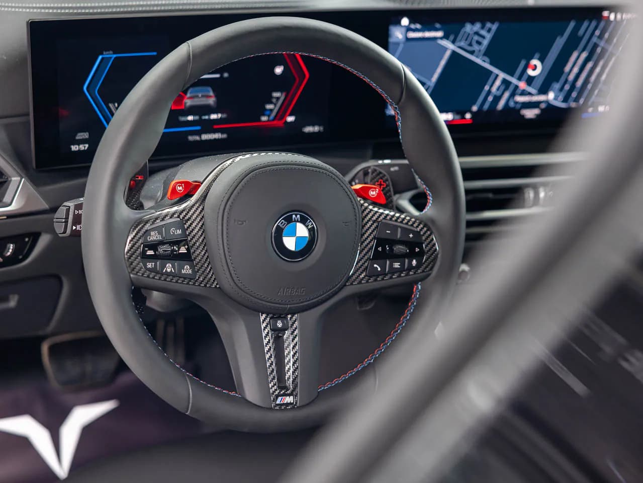 BMW M3 Competition xDrive — imaginea 13