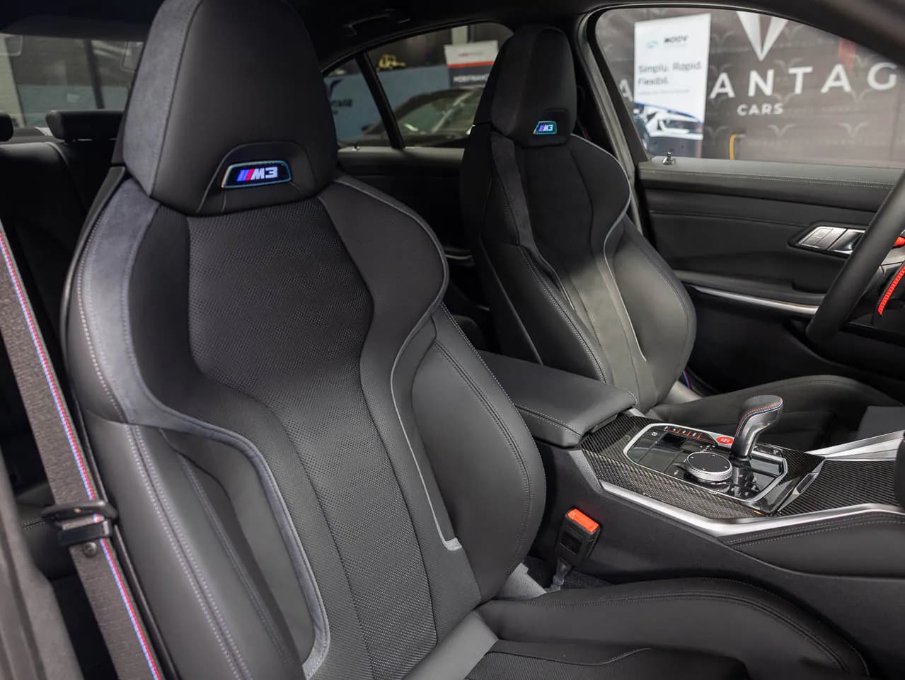 BMW M3 Competition xDrive — imaginea 17