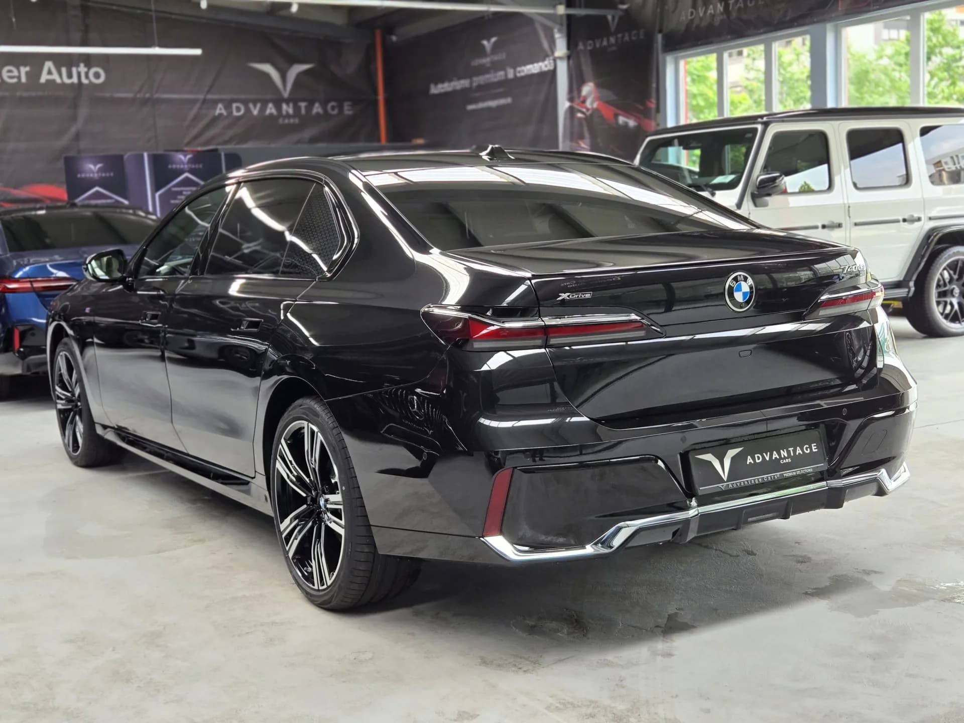 BMW Seria 7 740d xDrive — imaginea 16