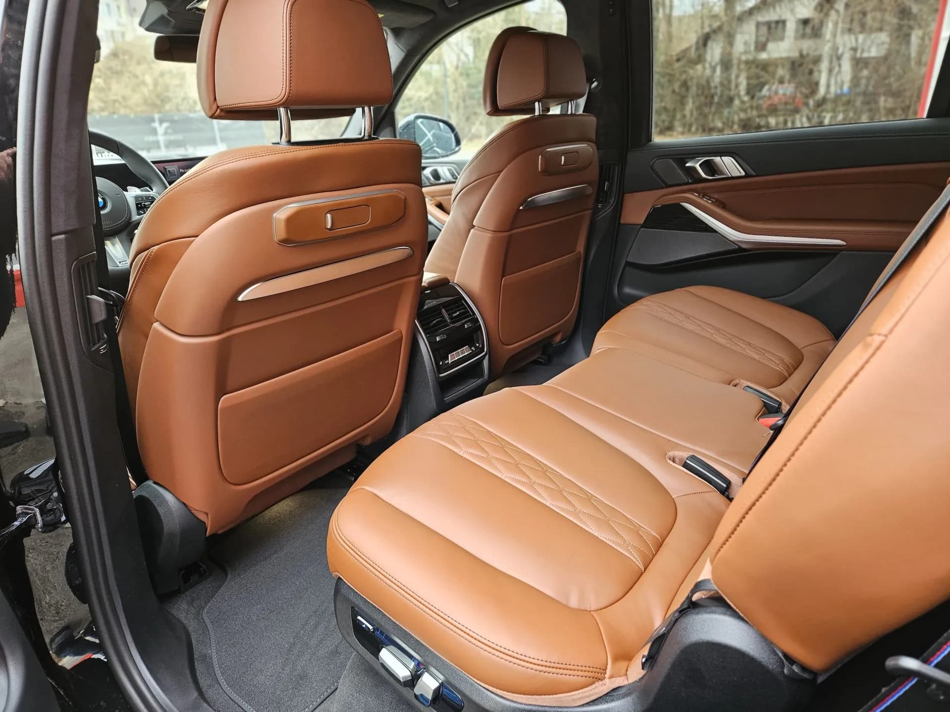 BMW X7 40d M-Sport/Individual — imaginea 11