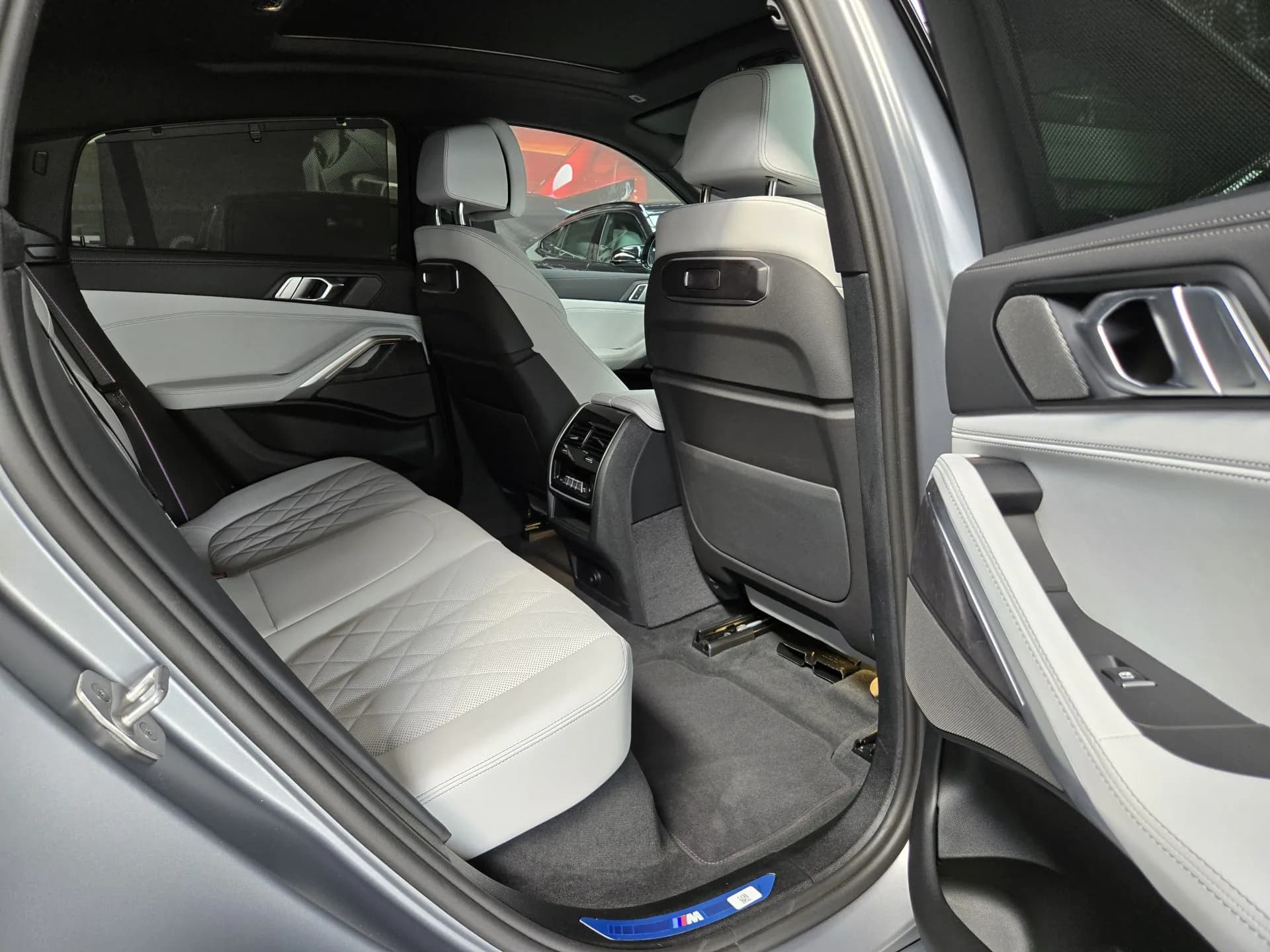 BMW X6 40d xDrive M-Sport — imaginea 11