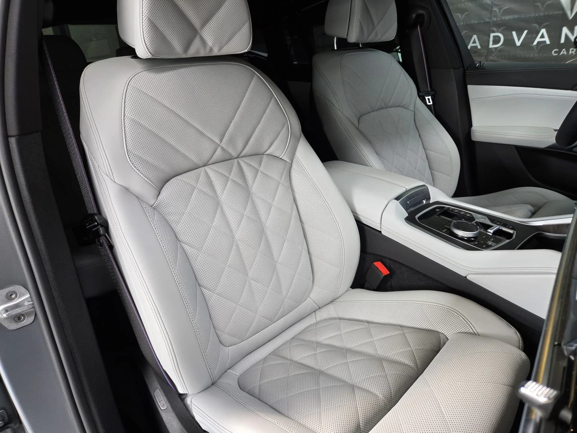 BMW X6 40d xDrive M-Sport — imaginea 9