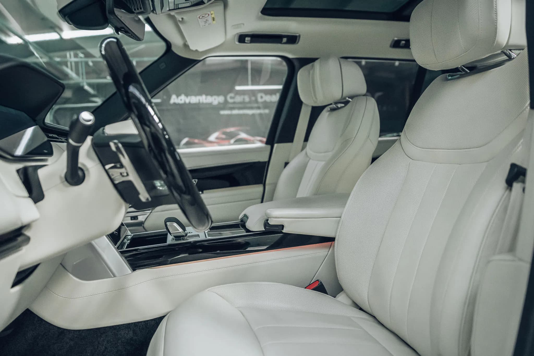 Range Rover Autobiography D350 — imaginea 14