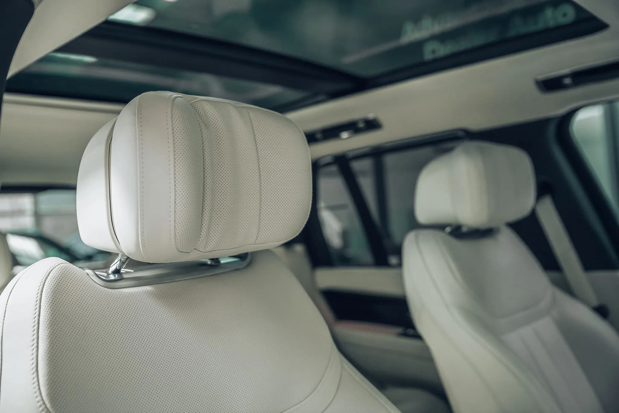Range Rover Autobiography D350 — imaginea 18