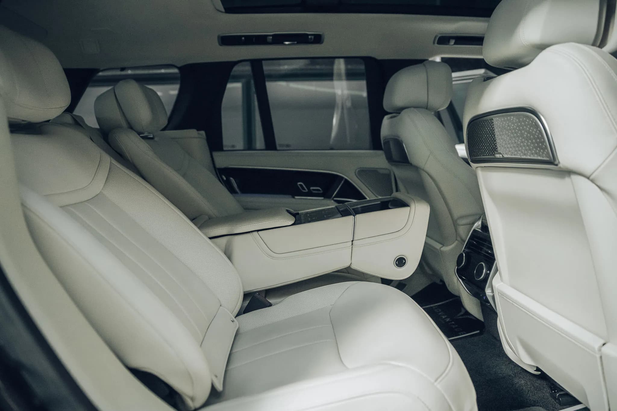 Range Rover Autobiography D350 — imaginea 15