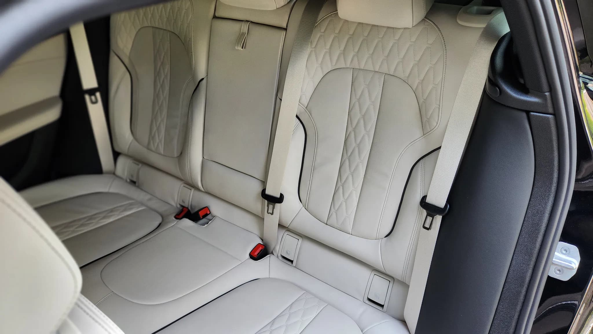 BMW X6 40i M Sport Paket — imaginea 21