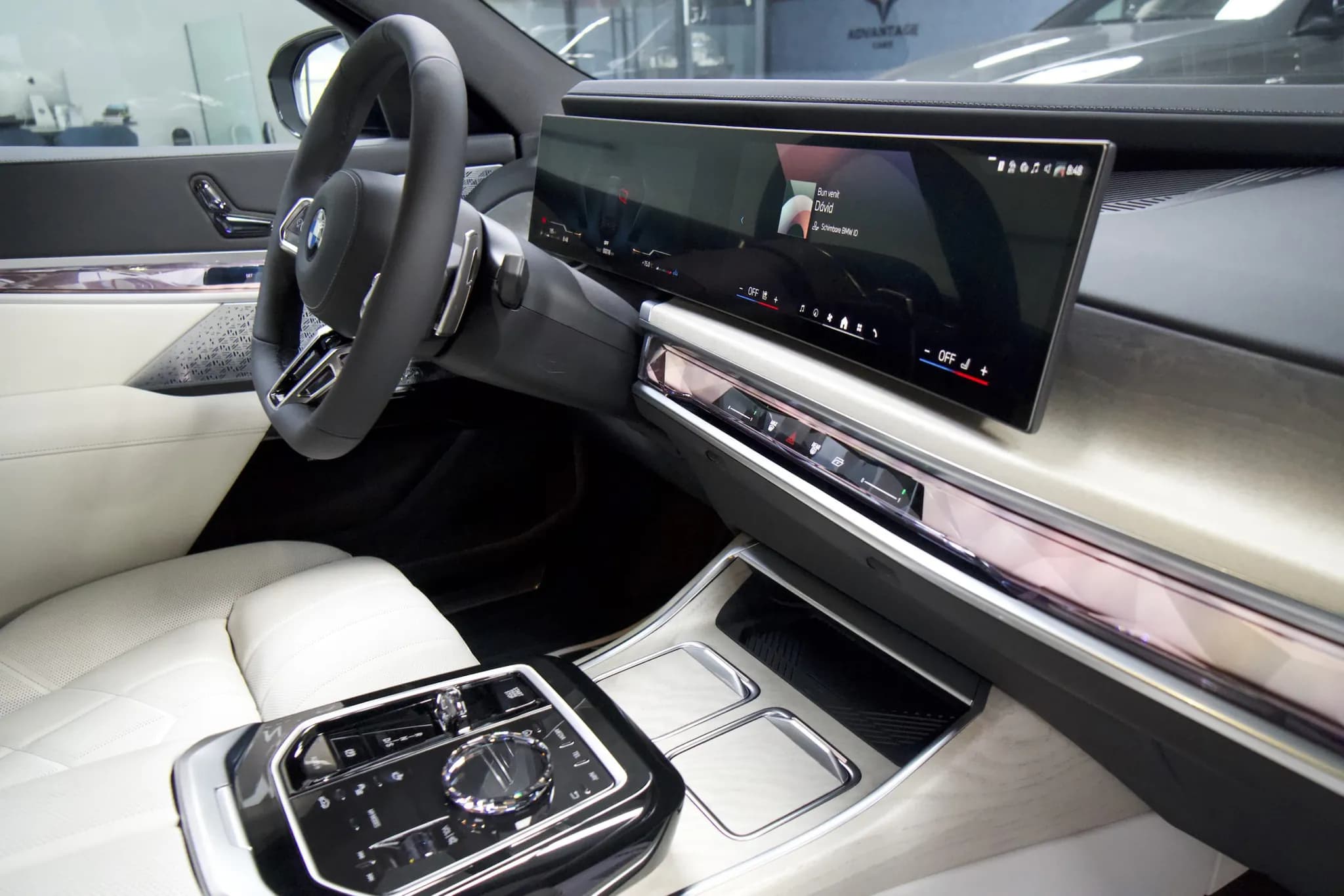 BMW 740d M-Sport/Black — imaginea 12