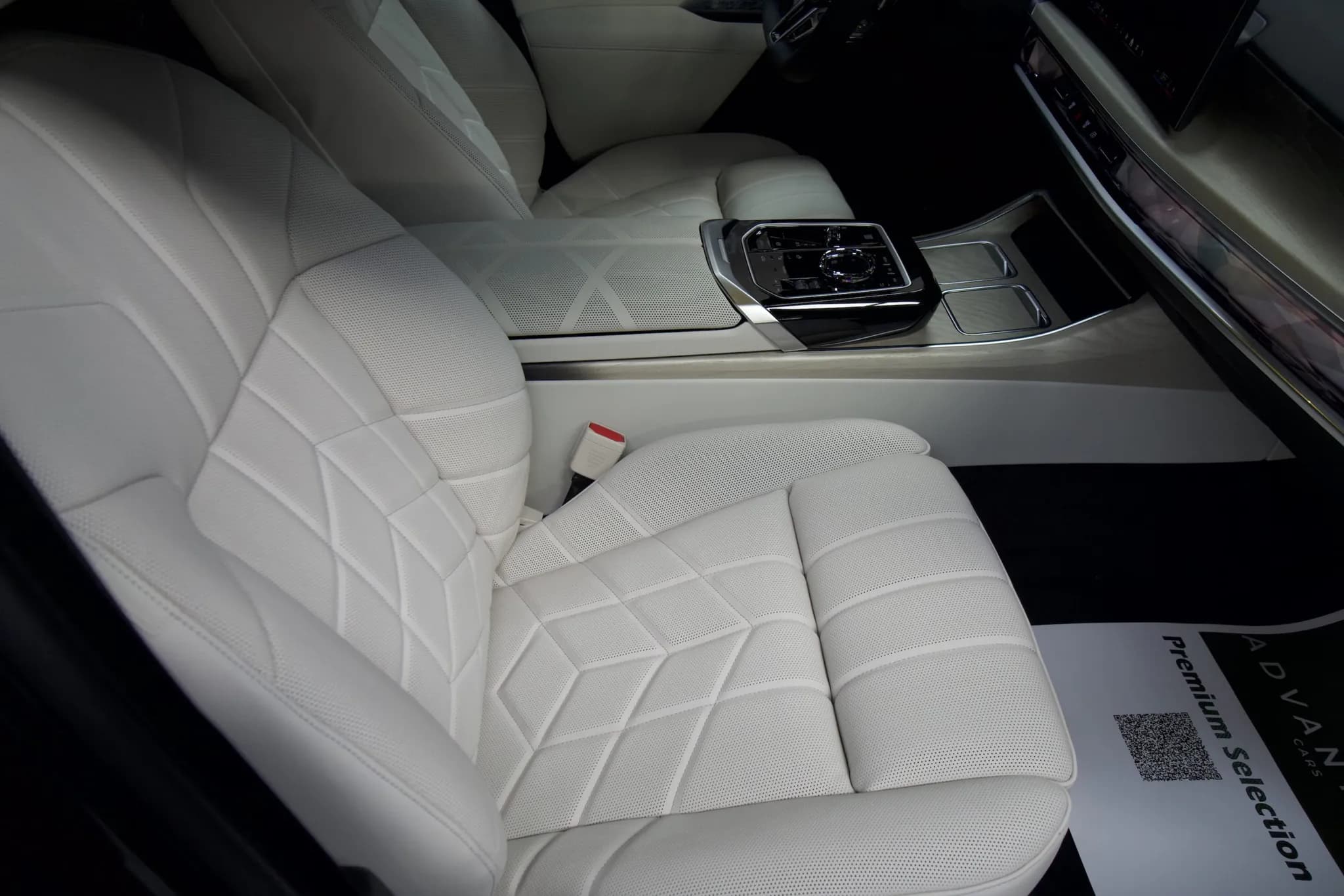 BMW 740d M-Sport/Black — imaginea 24