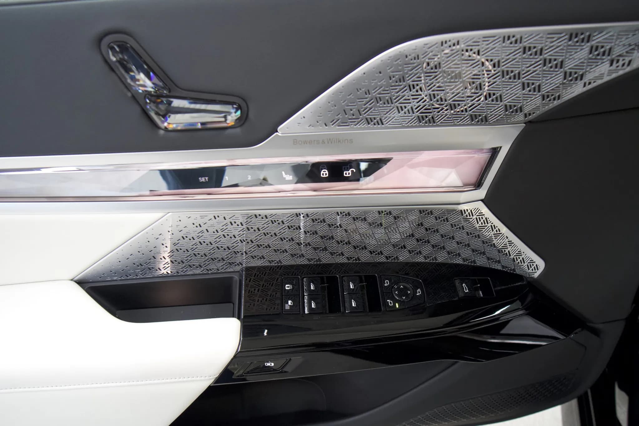 BMW 740d M-Sport/Black — imaginea 21