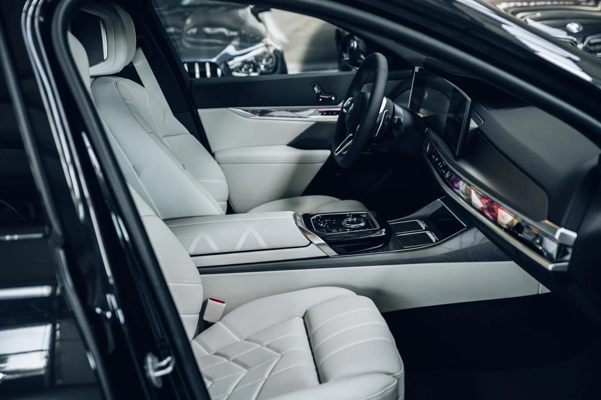 BMW 740d M-Sport — imaginea 14