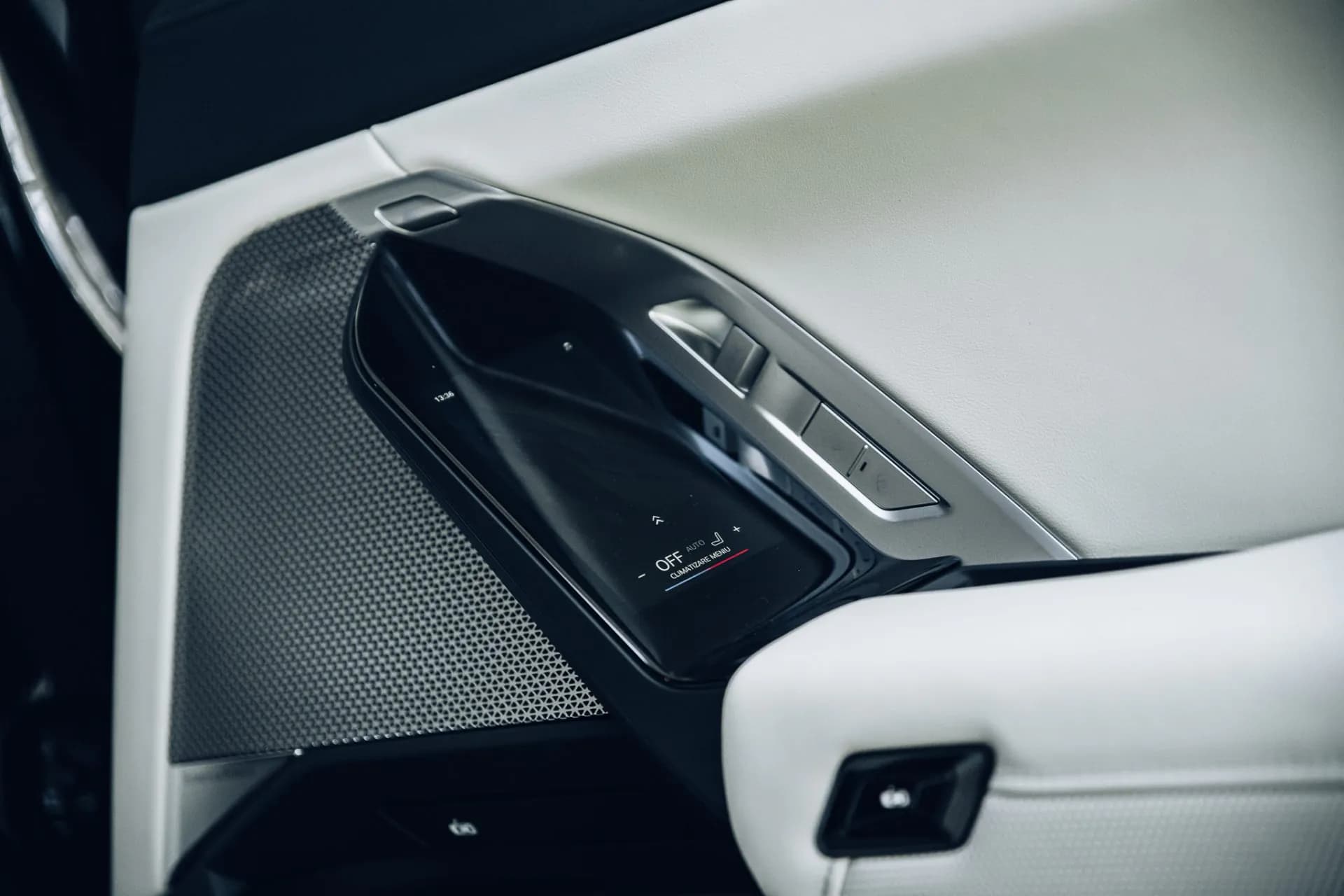 BMW 740d M-Sport — imaginea 16
