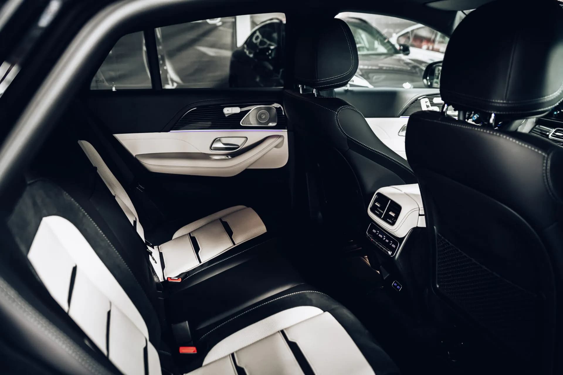 Mercedes-Benz GLE53 AMG — imaginea 13