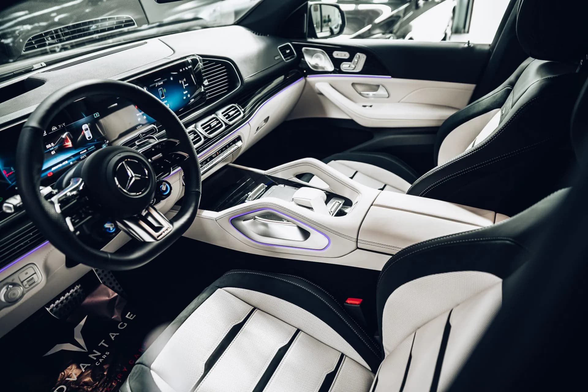 Mercedes-Benz GLE53 AMG — imaginea 16