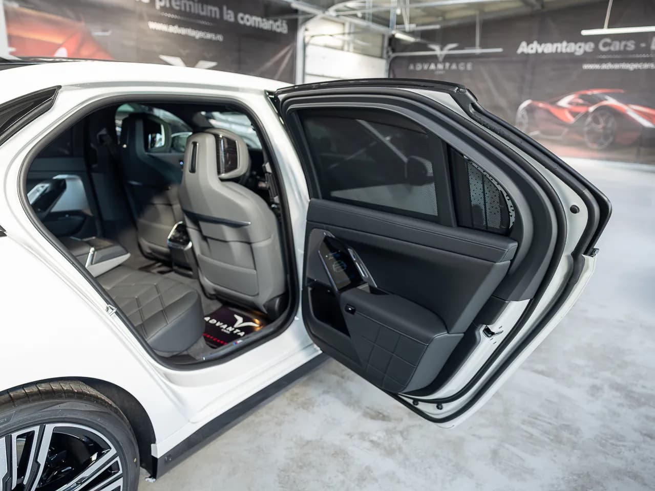 BMW 740d xDrive M-Sport — imaginea 21