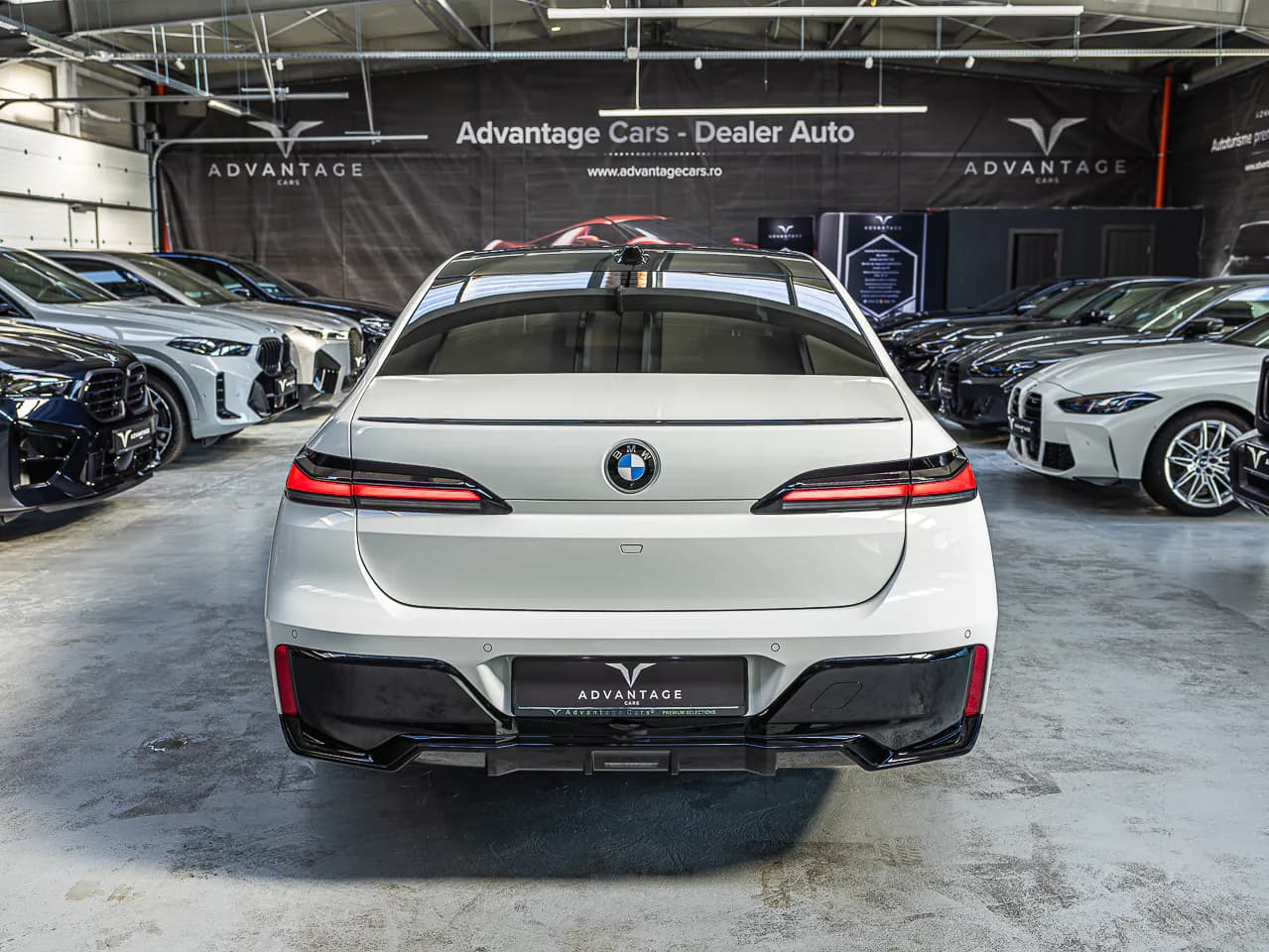 BMW 740d xDrive M-Sport — imaginea 10