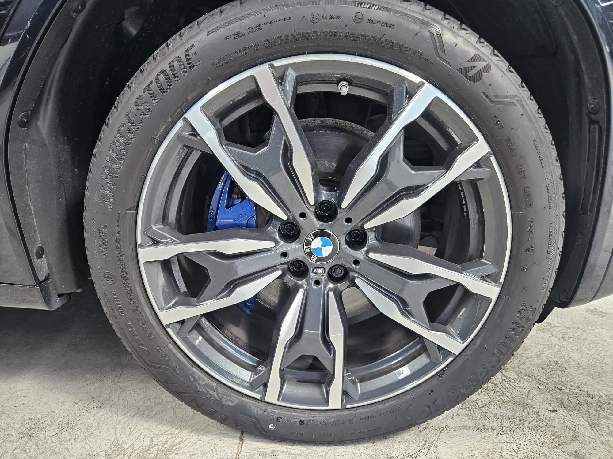 BMW X4 30d 2023 — imaginea 19