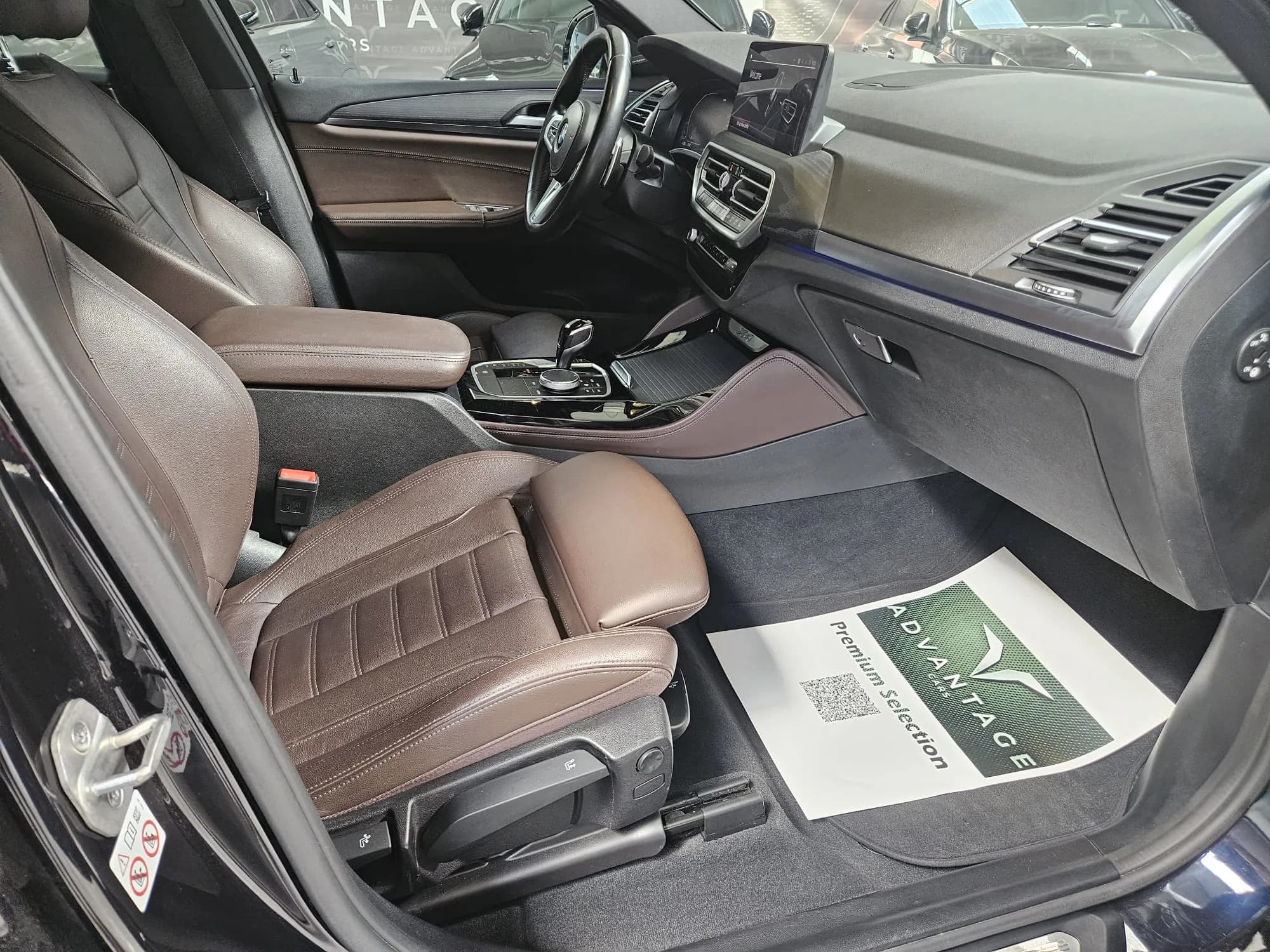 BMW X4 30d 2023 — imaginea 13