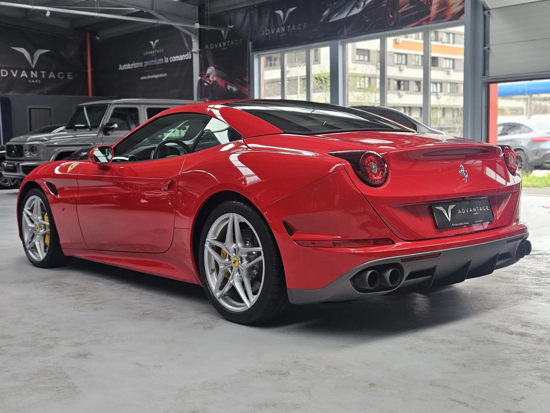 Ferrari California T Handling Speciale — imaginea 9