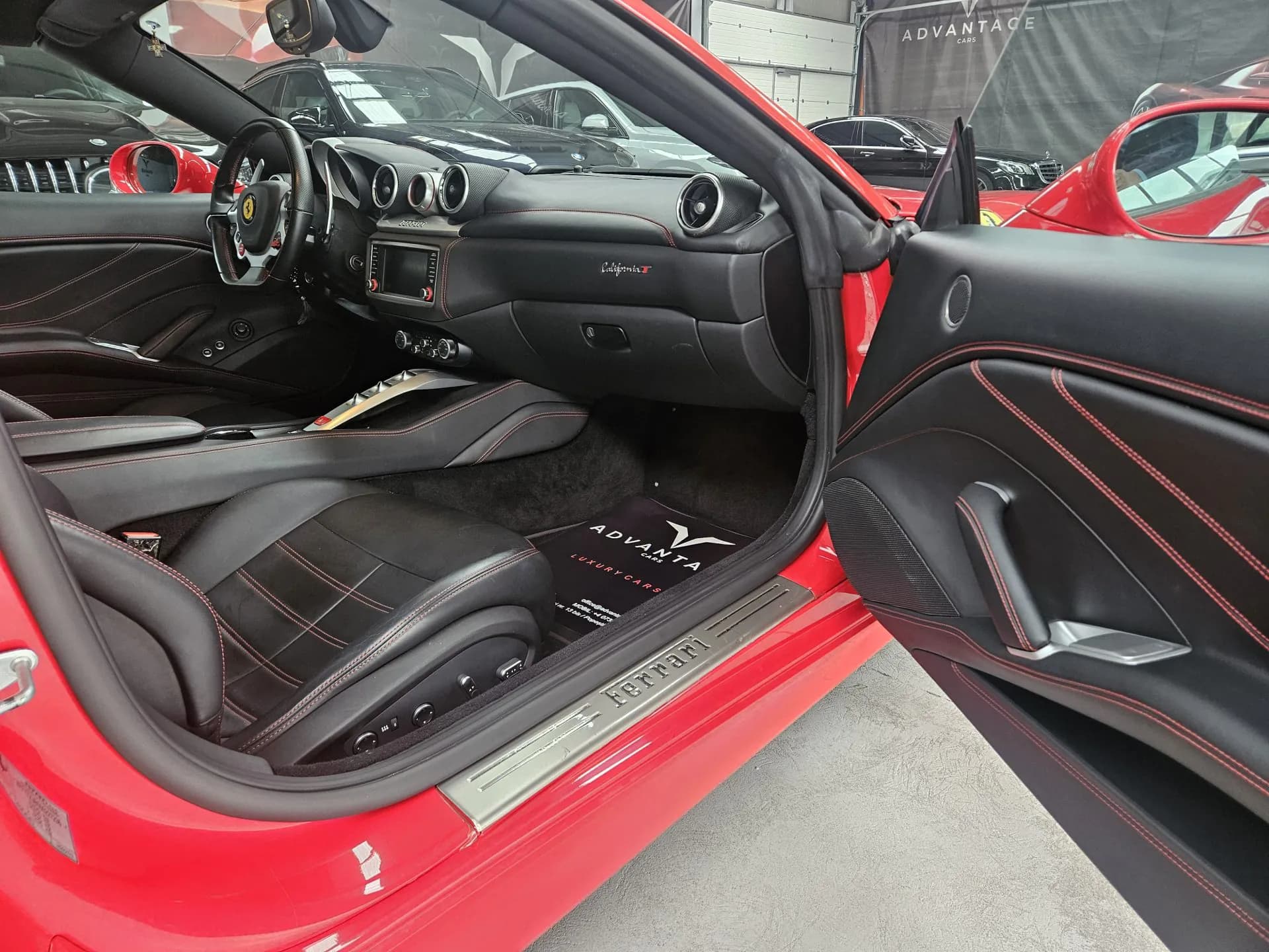Ferrari California T Handling Speciale — imaginea 10